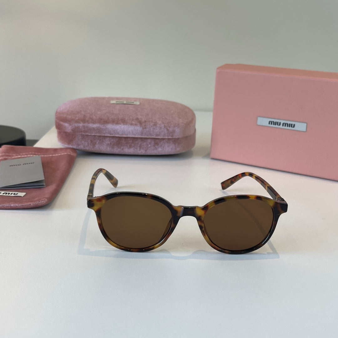Miu Miu Fashion Brown Lens Sunglasses for Men & Women - 487611 - detail image 2