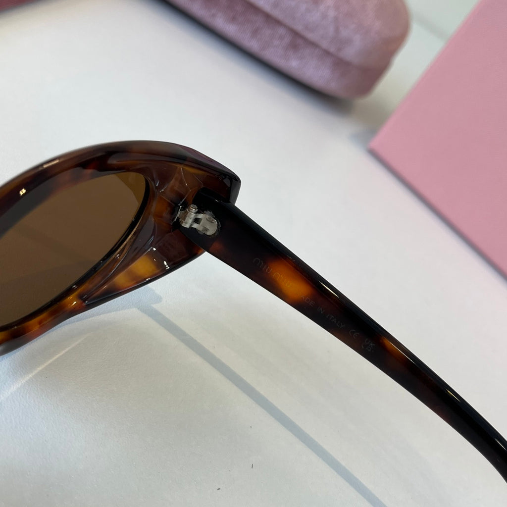 Miu Miu Cat-Eye Black Lens Sunglasses for Men & Women - 383017 - detail image 9