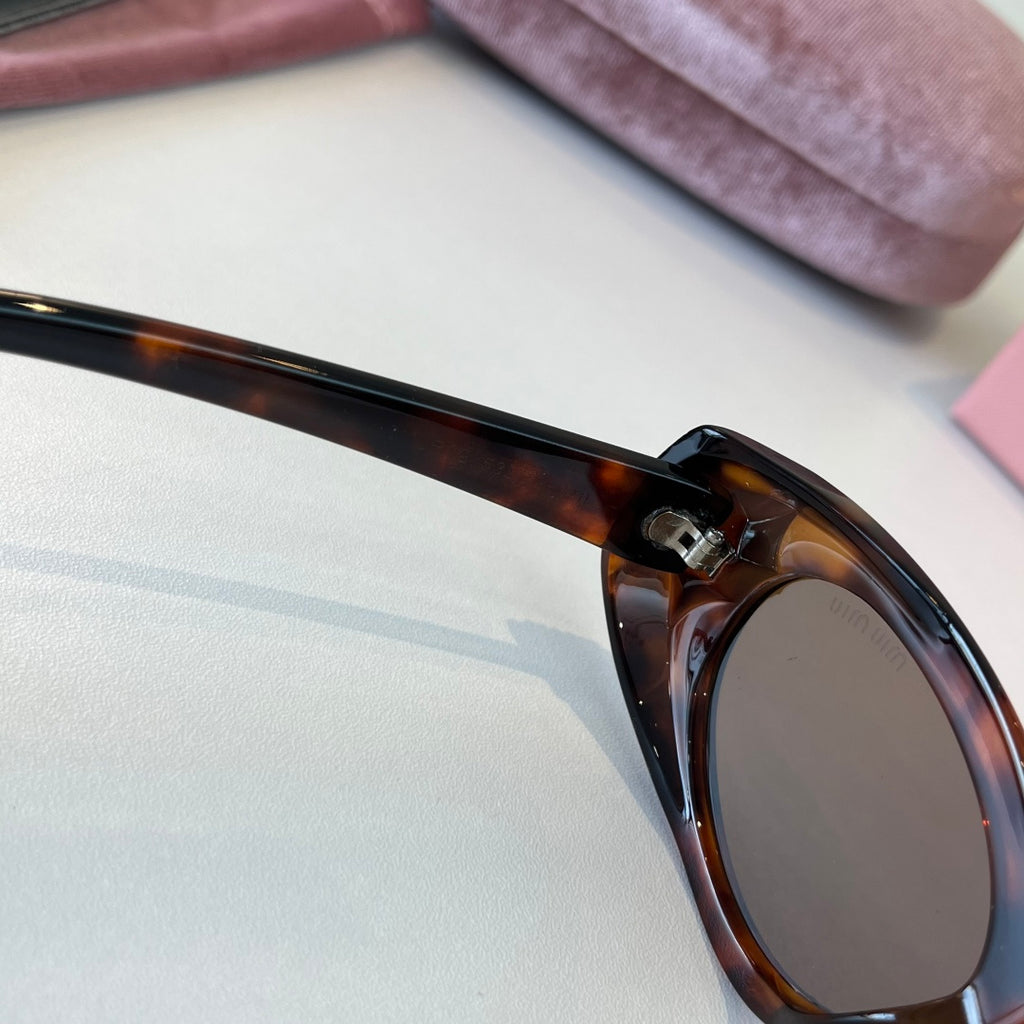 Miu Miu Cat-Eye Black Lens Sunglasses for Men & Women - 383017 - detail image 8
