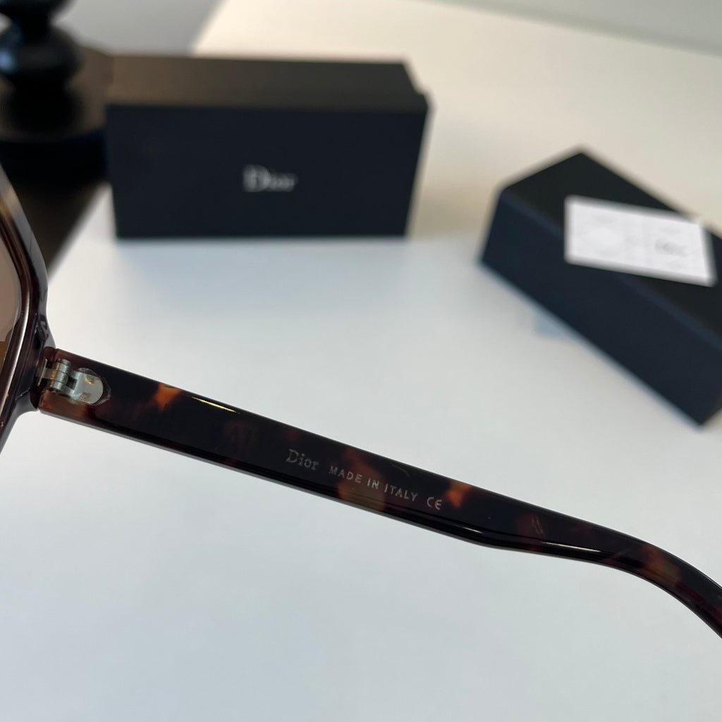 Dior Fashion Silver Lens Sunglasses for Men & Women - 486741 - detail image 9
