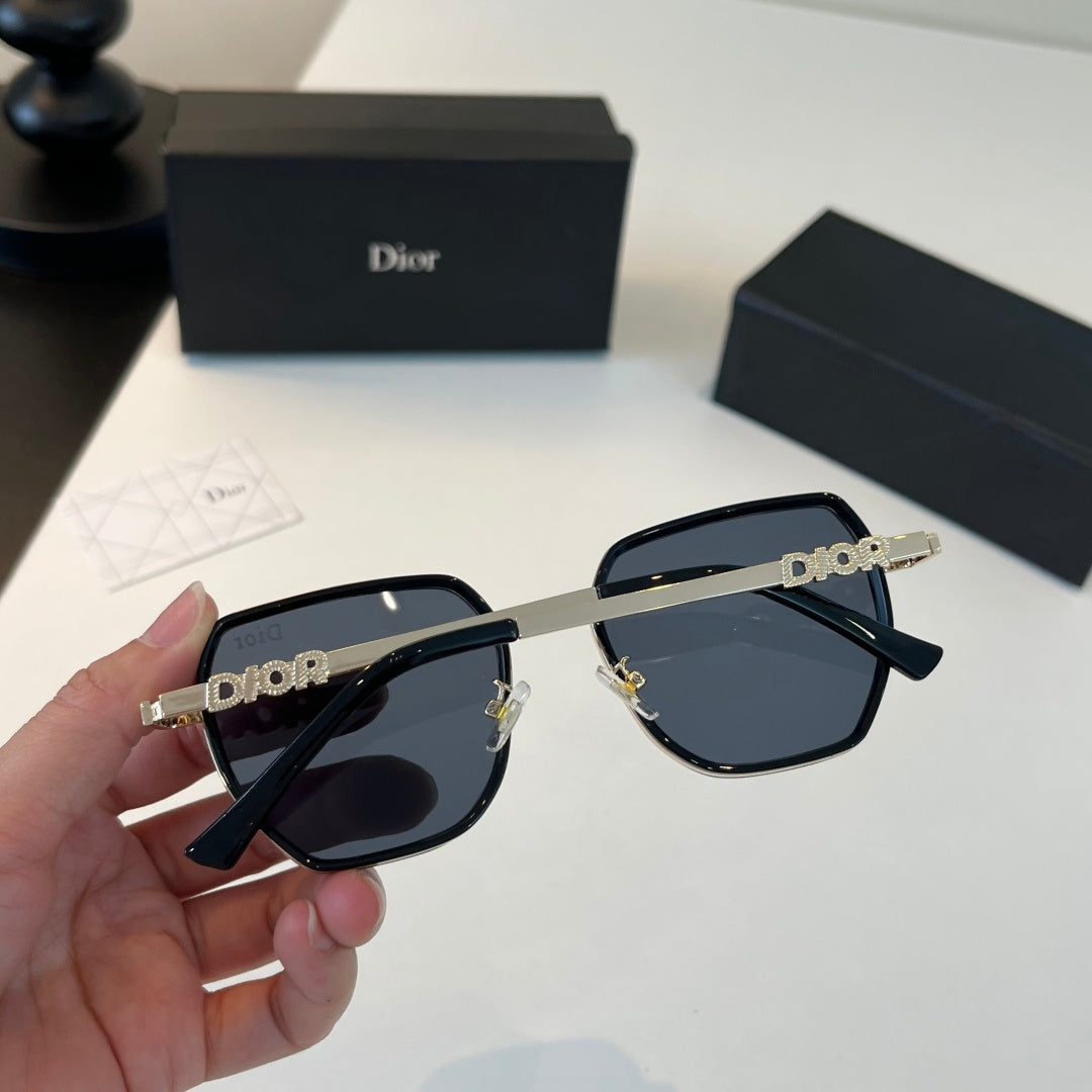 Dior Fashion Black Lens Sunglasses for Men & Women - 398720 - detail image 8