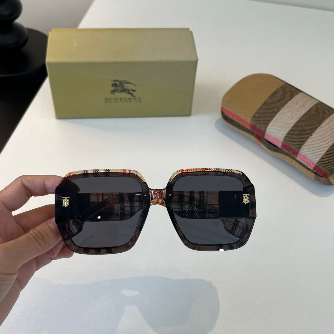 Burberry Fashion Black Lens Sunglasses for Men & Women - 399114 - detail image 5