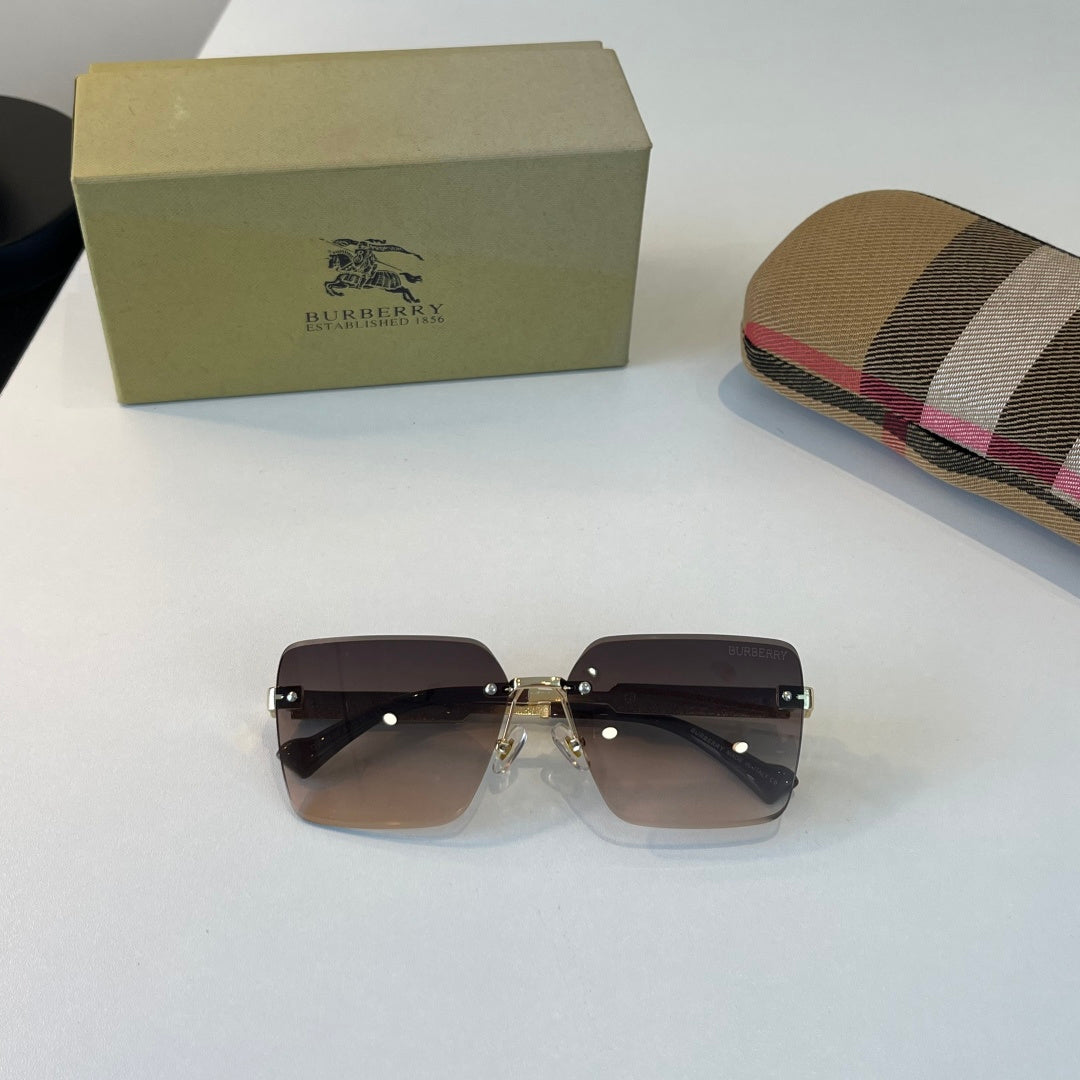 Burberry Fashion Silver Lens Sunglasses for Women - 465971 - detail image 4