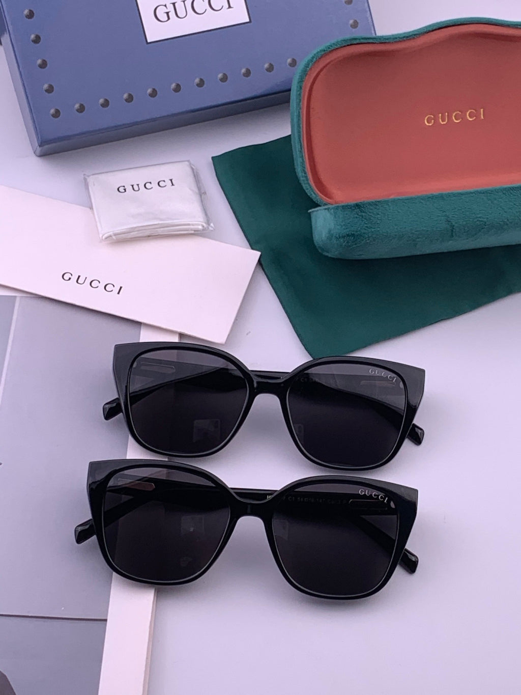 Gucci G77726 Polarized Square Black Lens Sunglasses for Men & Women - 357906 - detail image 7