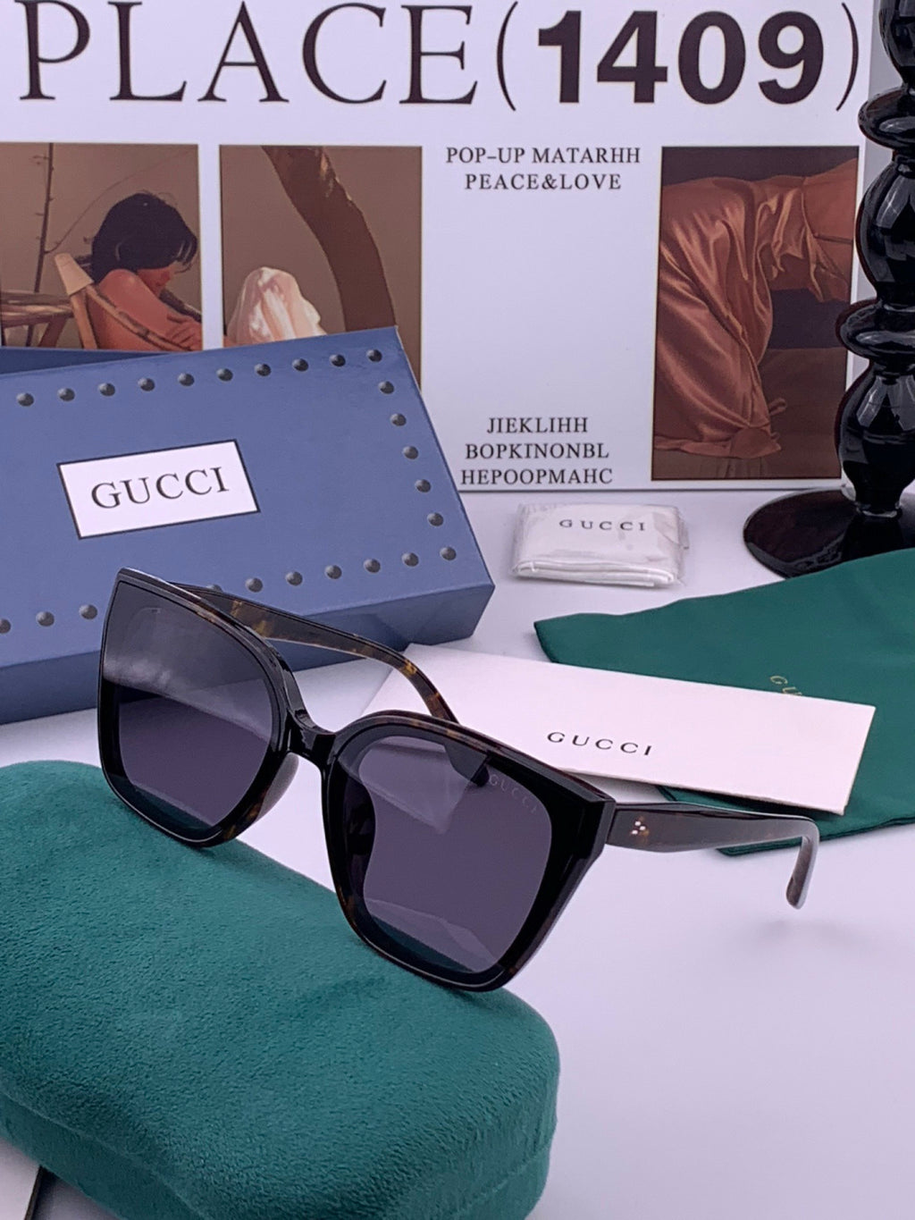Gucci G07726 Polarized Square Black Lens Sunglasses for Men & Women - 357907 - detail image 2