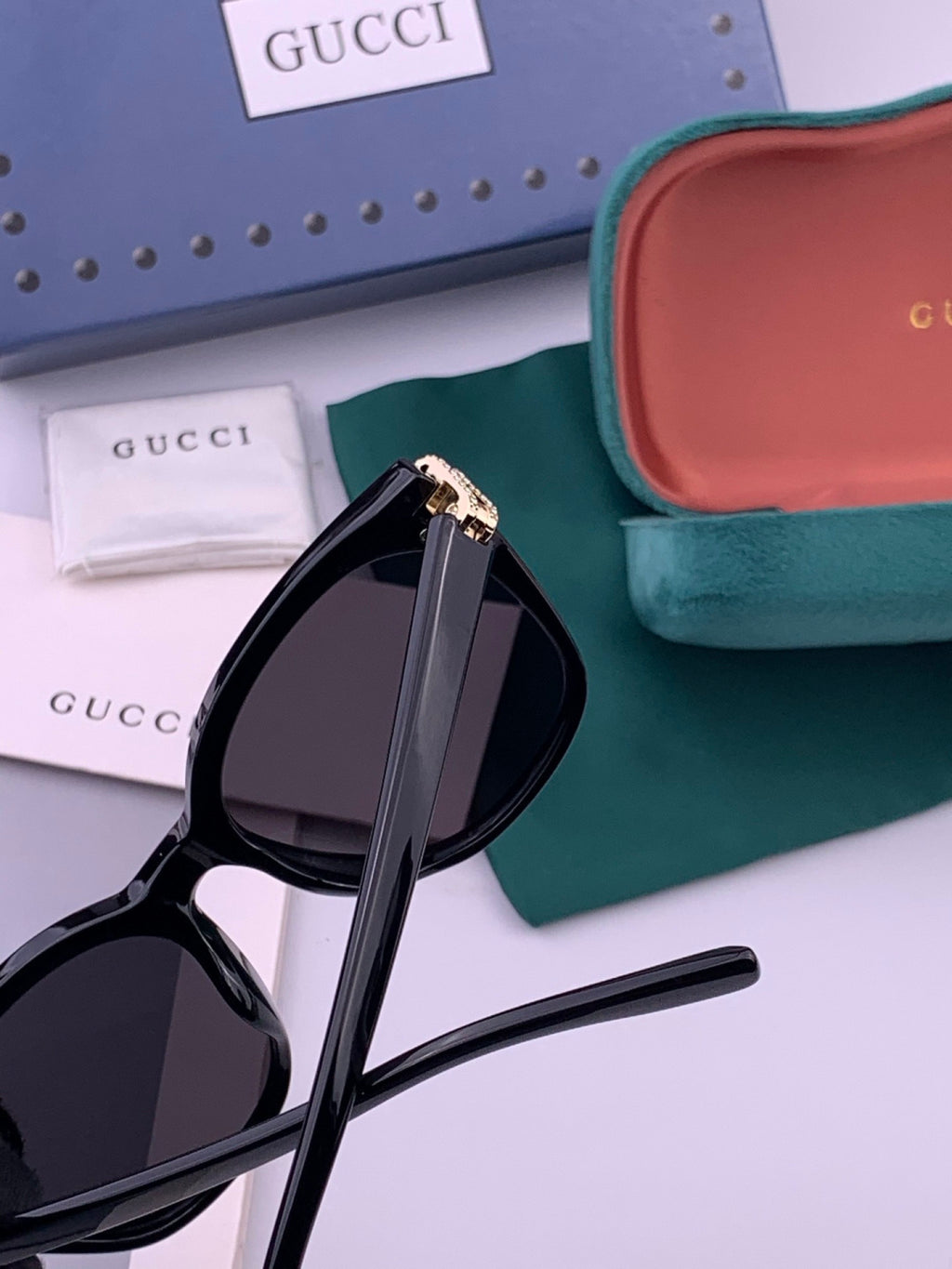 Gucci G6753 Round Black Lens Sunglasses for Men & Women - 357914 - detail image 4