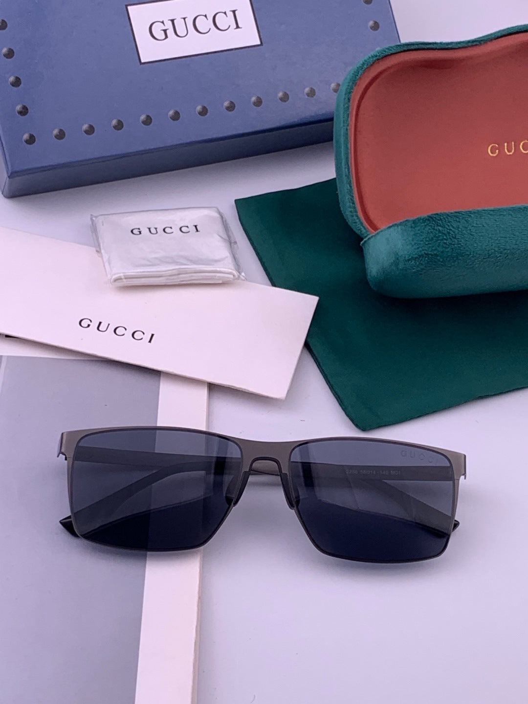 Gucci G6225 Polarized Aviator Gold Lens Sunglasses for Men - 357898 - detail image 7