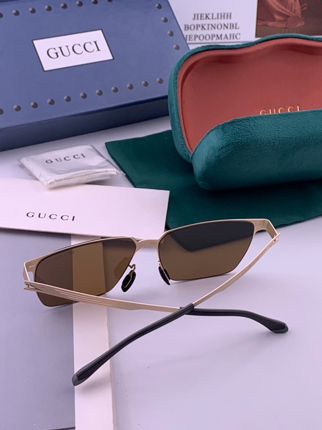 Gucci G9882 Polarized Fashion Gold Lens Sunglasses for Men & Women - 357905 - detail image 5