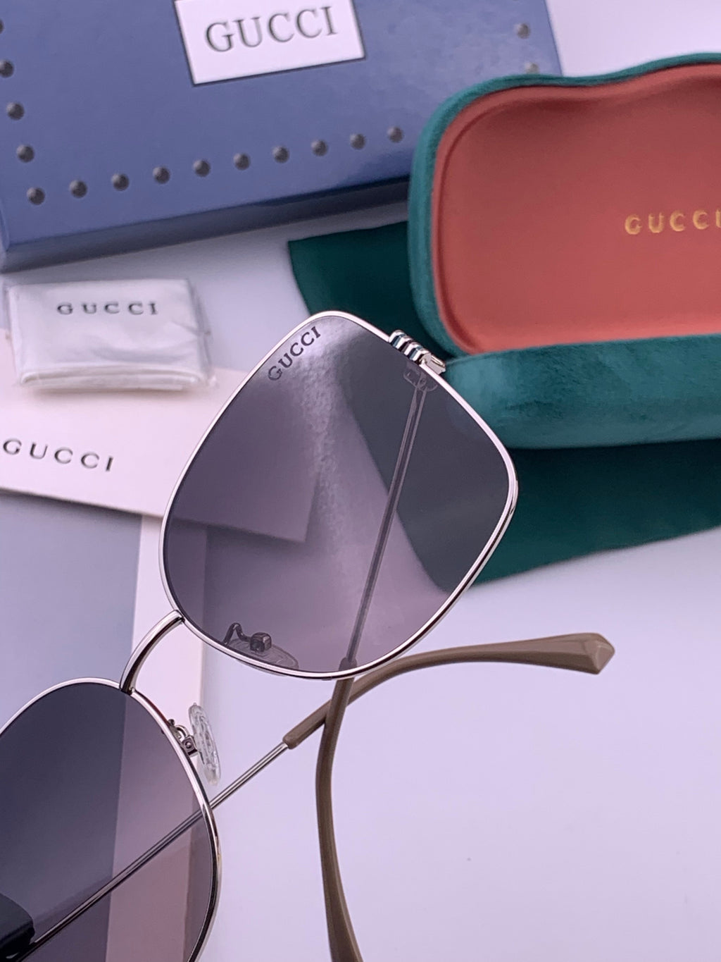 Gucci G2330 Polarized Round Black Lens Sunglasses for Women - 357883 - detail image 5