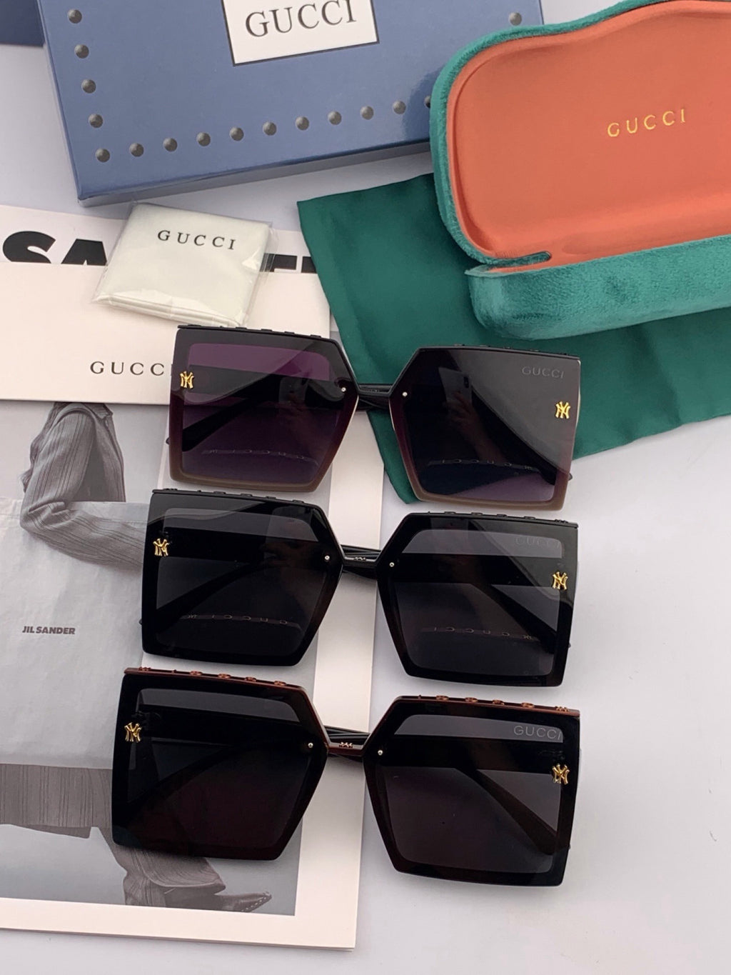 Gucci G50195 Polarized Square Green Lens Sunglasses for Men & Women - 357852 - detail image 5