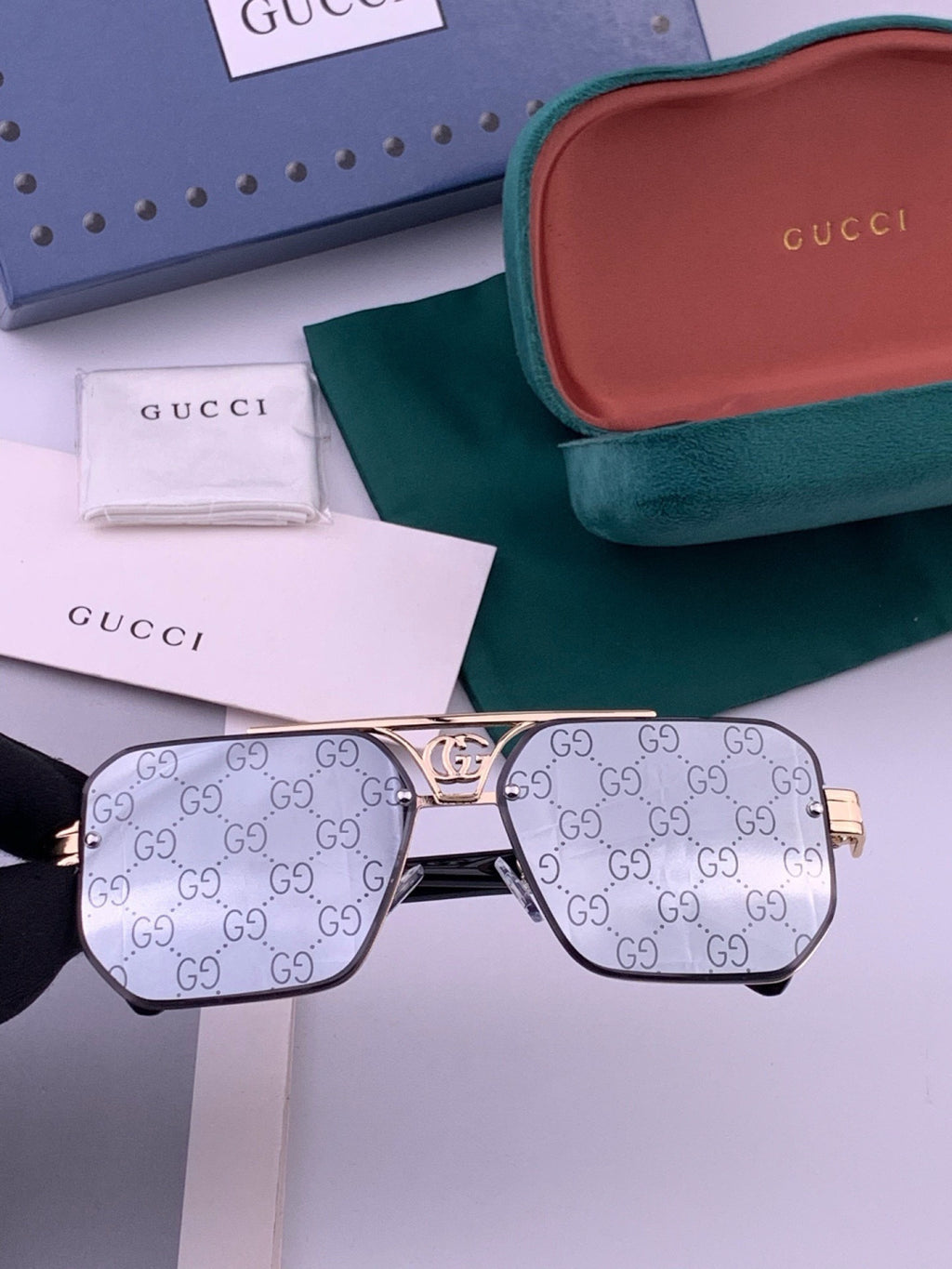 Gucci G21746 Aviator Black Lens Sunglasses for Men & Women - 357802