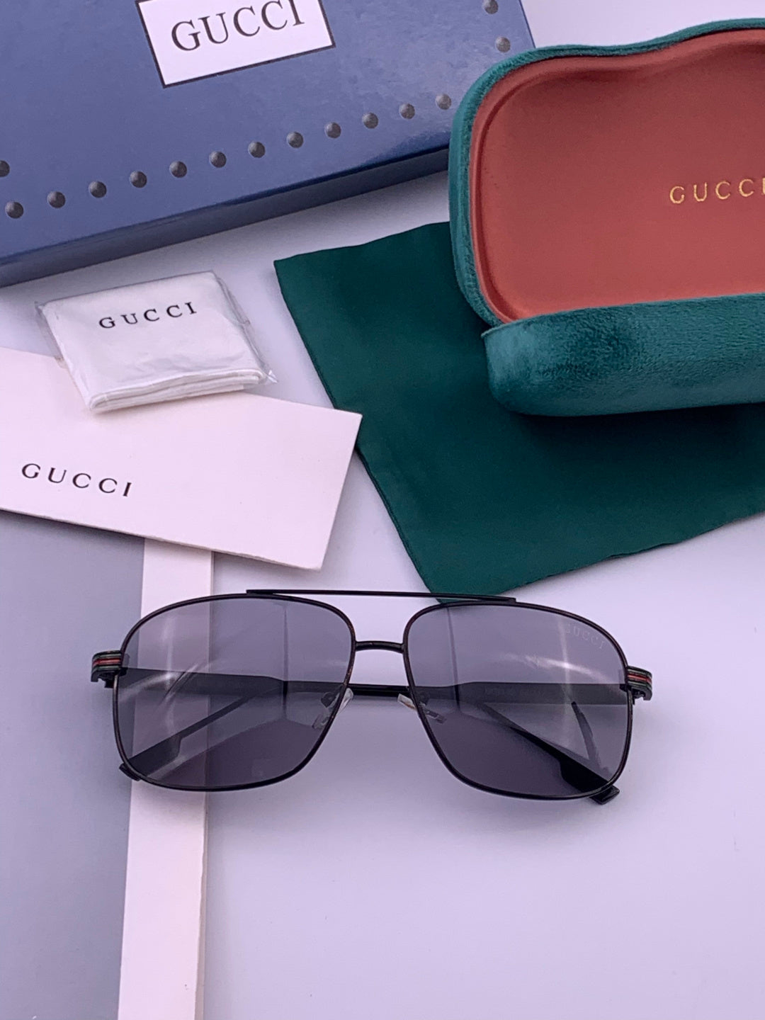 Gucci G0113 Aviator Gold Lens Sunglasses for Men & Women - 357782 - detail image 5