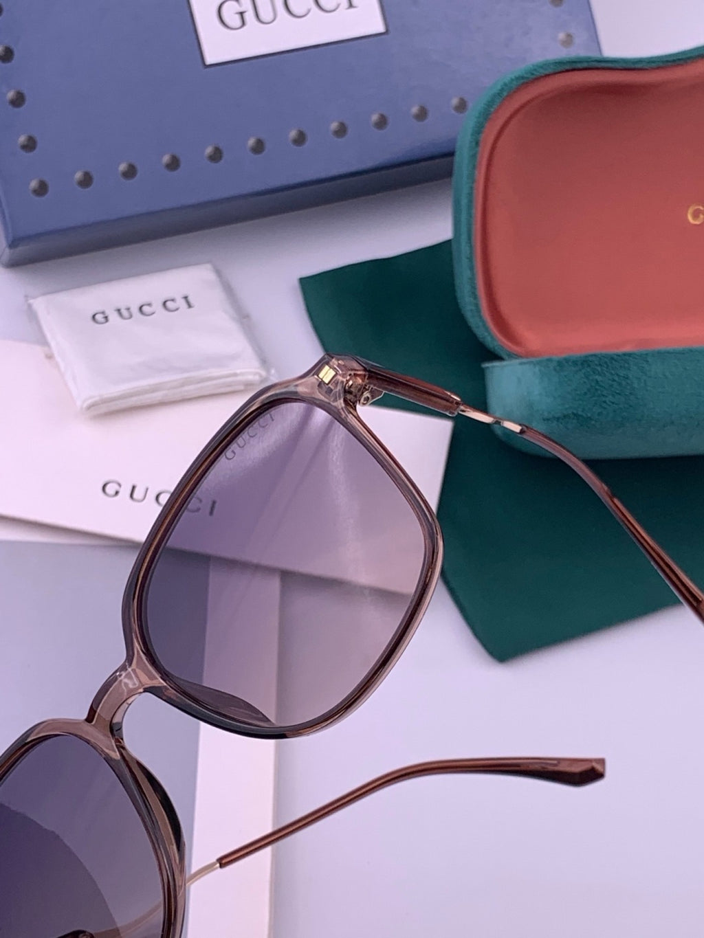 Gucci G7231 Metal Fashion Red Lens Sunglasses for Men & Women - 371606 - detail image 3