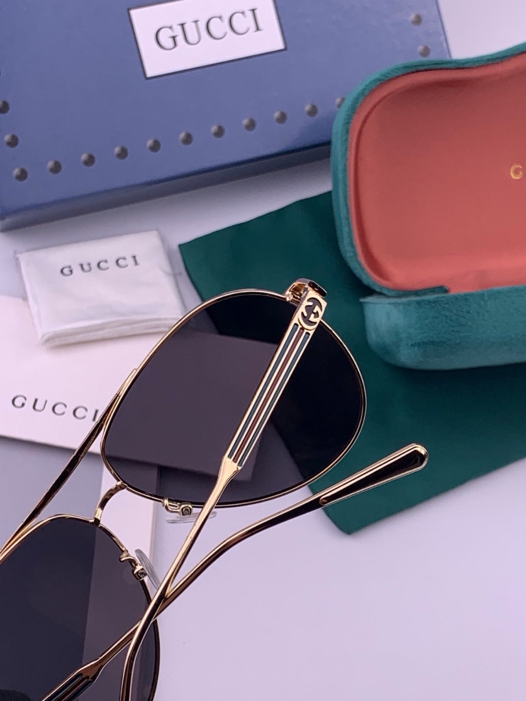 Gucci G3081 Polarized Aviator Black Lens Sunglasses for Men & Women - 371591 - detail image 7