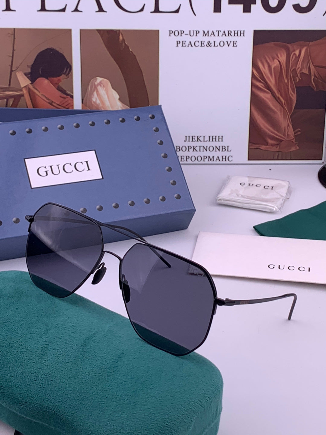 Gucci G3227 Polarized Aviator Gold Lens Sunglasses for Men - 371649 - detail image 2