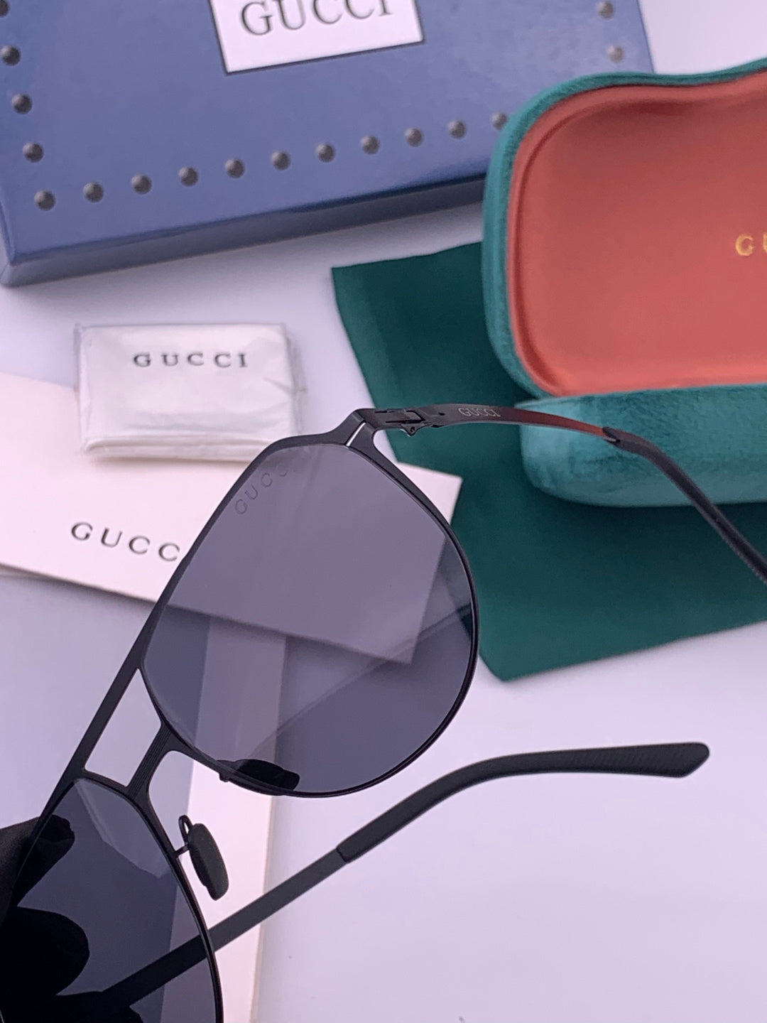 Gucci G2731 Polarized Fashion Gold Lens Sunglasses for Men & Women - 371652 - detail image 3