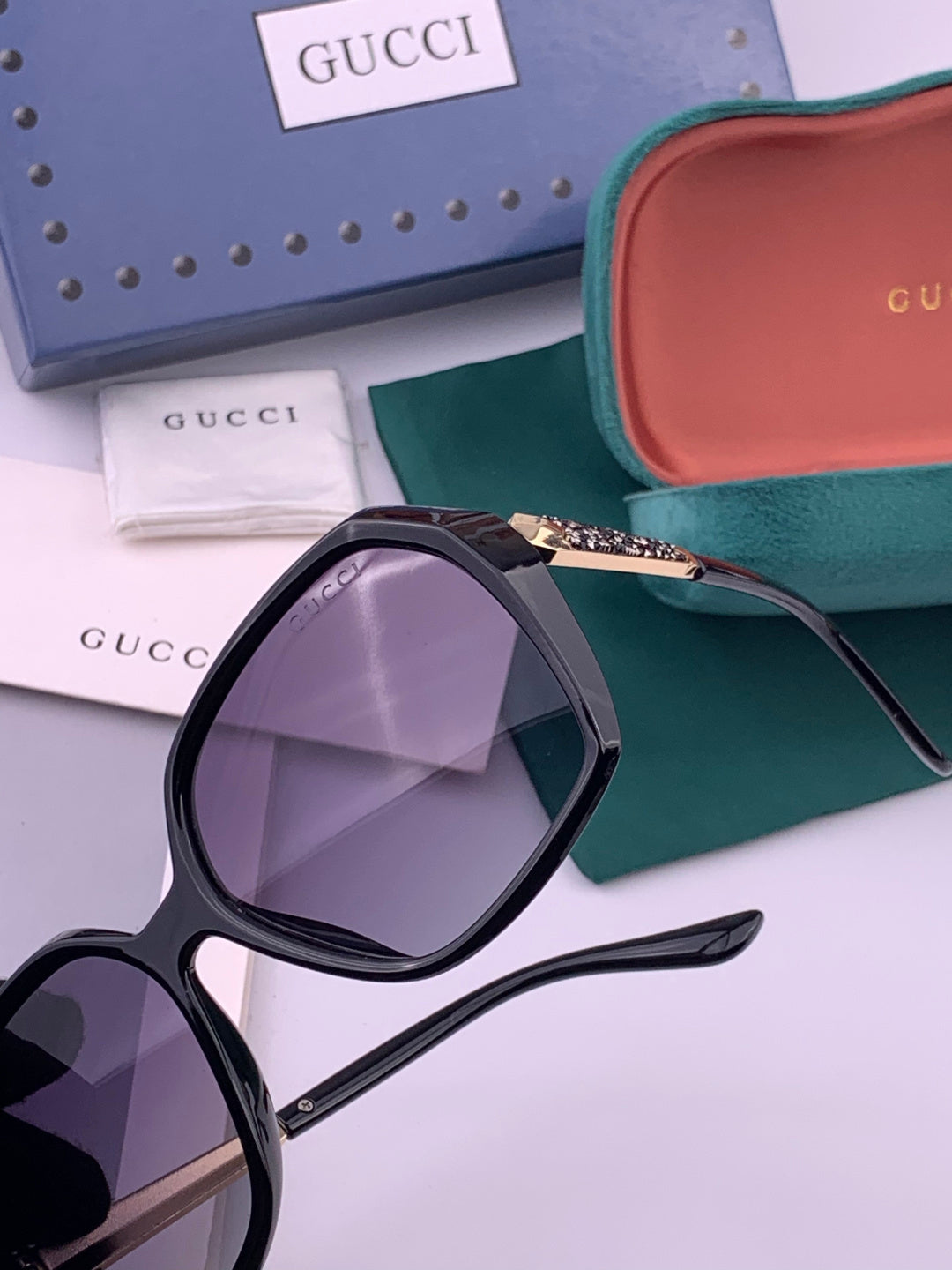 Gucci G5339 Polarized Round Brown Lens Sunglasses for Women - 371535 - detail image 3