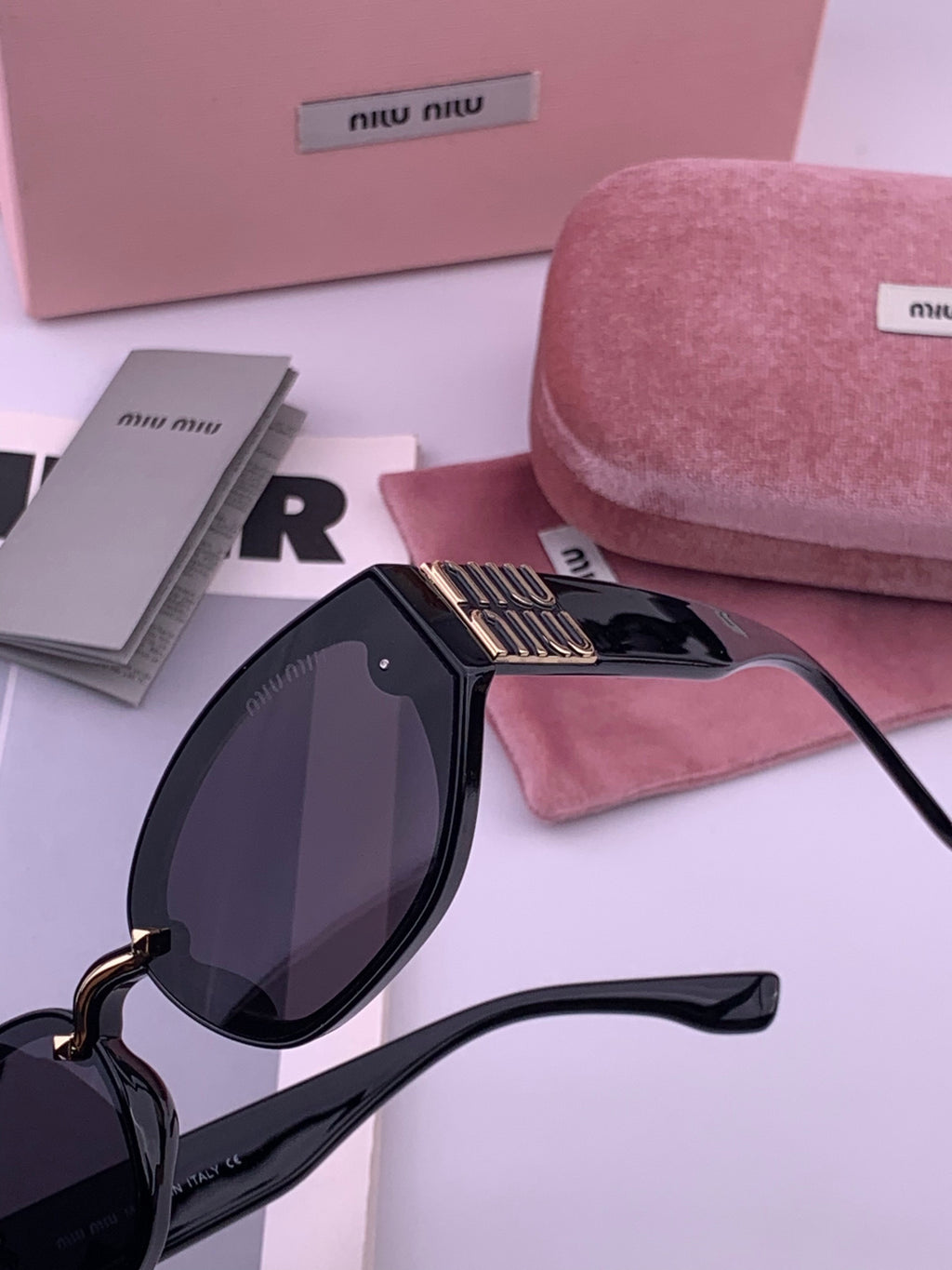 Miu Miu M7350 Fashion Black Lens Sunglasses for Men & Women - 372436 - detail image 3