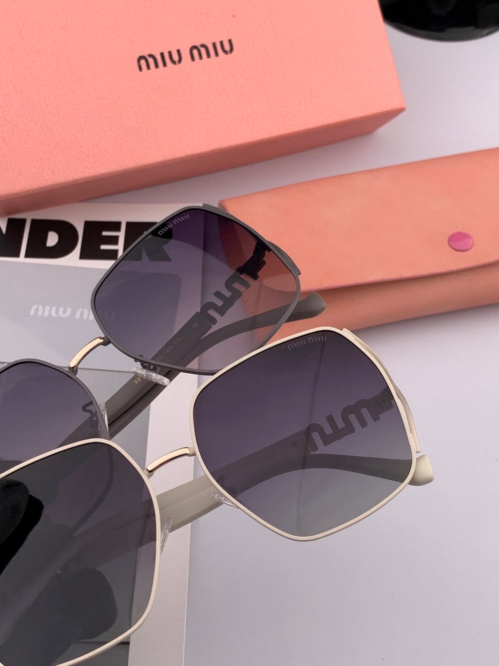 Miu Miu M1321 Fashion Gray Lens Sunglasses for Men & Women - 382980 - detail image 6