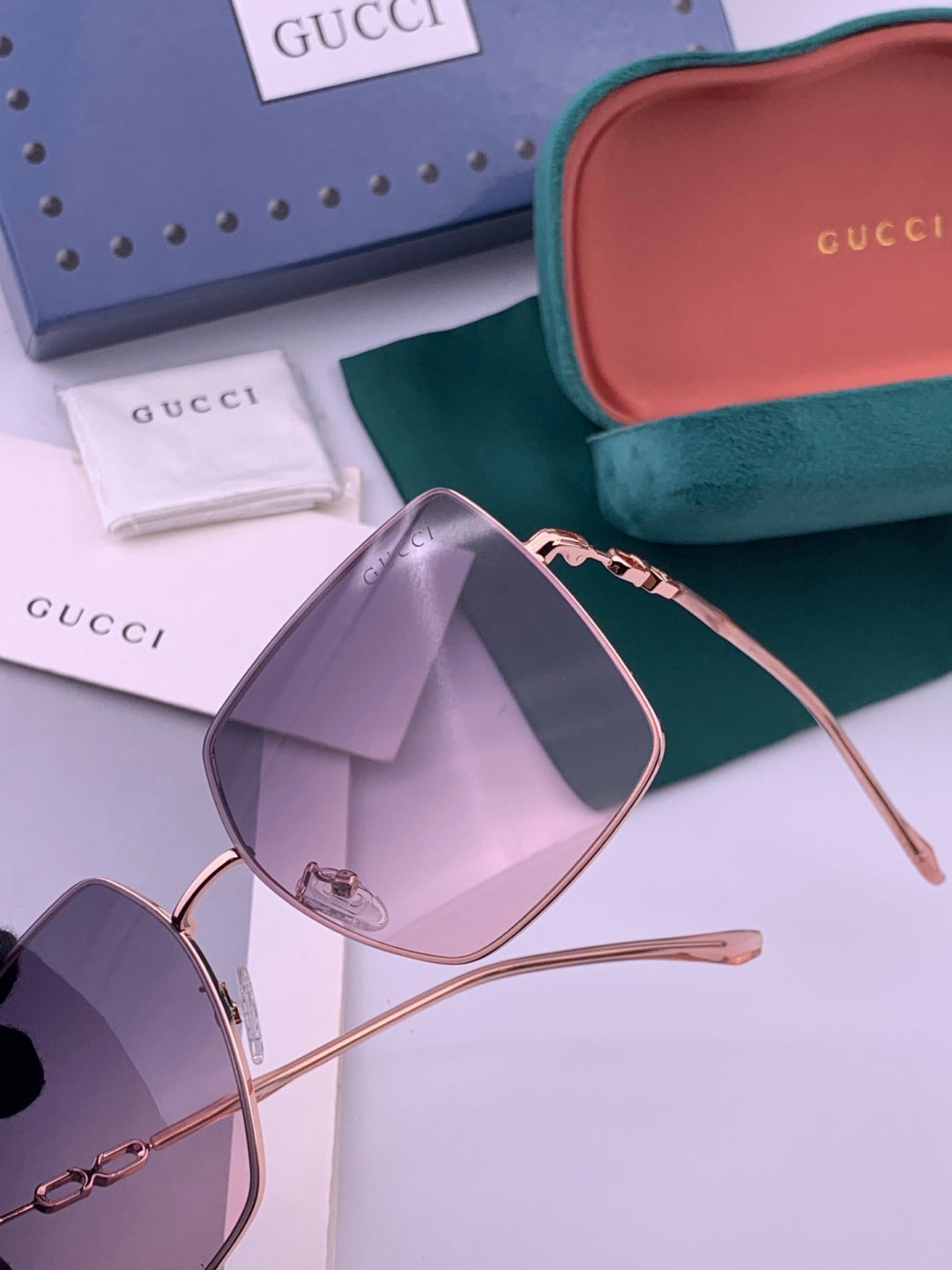 Gucci G5305 Polarized Fashion Gold Lens Sunglasses for Men & Women - 382133 - detail image 3