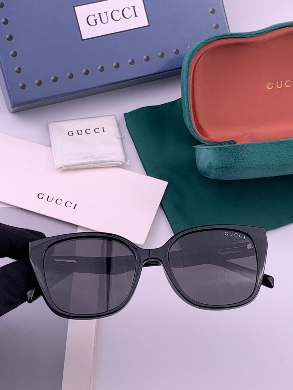 Gucci G77726 Polarized Square Black Lens Sunglasses for Men & Women - 382135