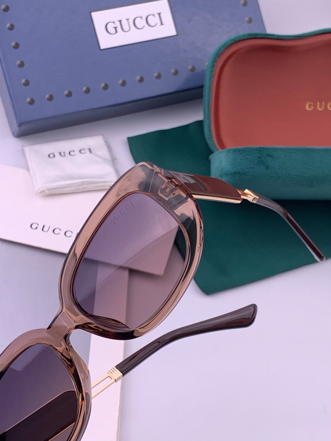 Gucci G0320 Polarized Square Black Lens Sunglasses for Women - 382130 - detail image 3