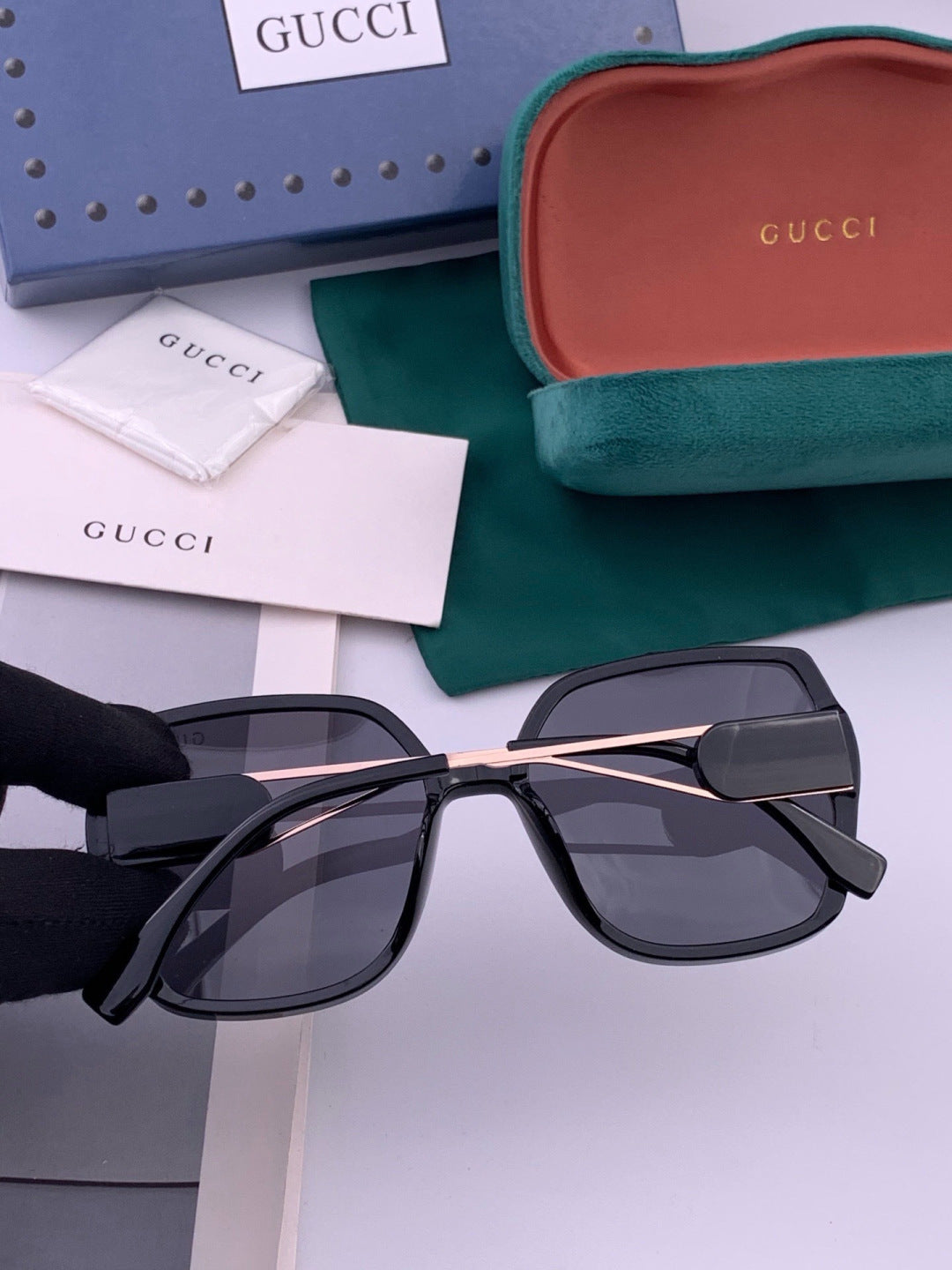 Gucci G9356 Polarized Round Gold Lens Sunglasses for Women - 382098 - detail image 3