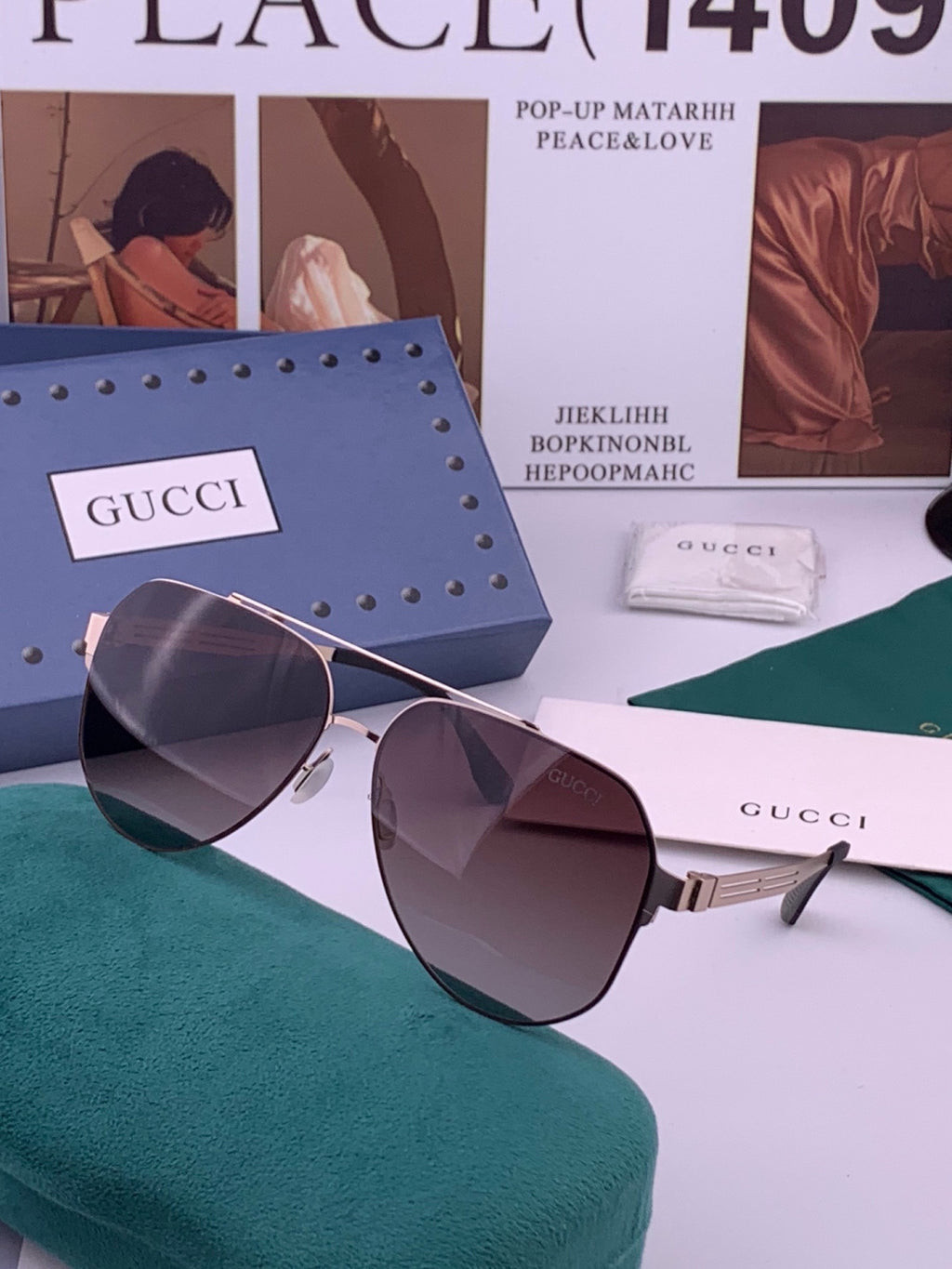 Gucci G5809 Polarized Fashion Gold Lens Sunglasses for Men & Women - 382081 - detail image 2