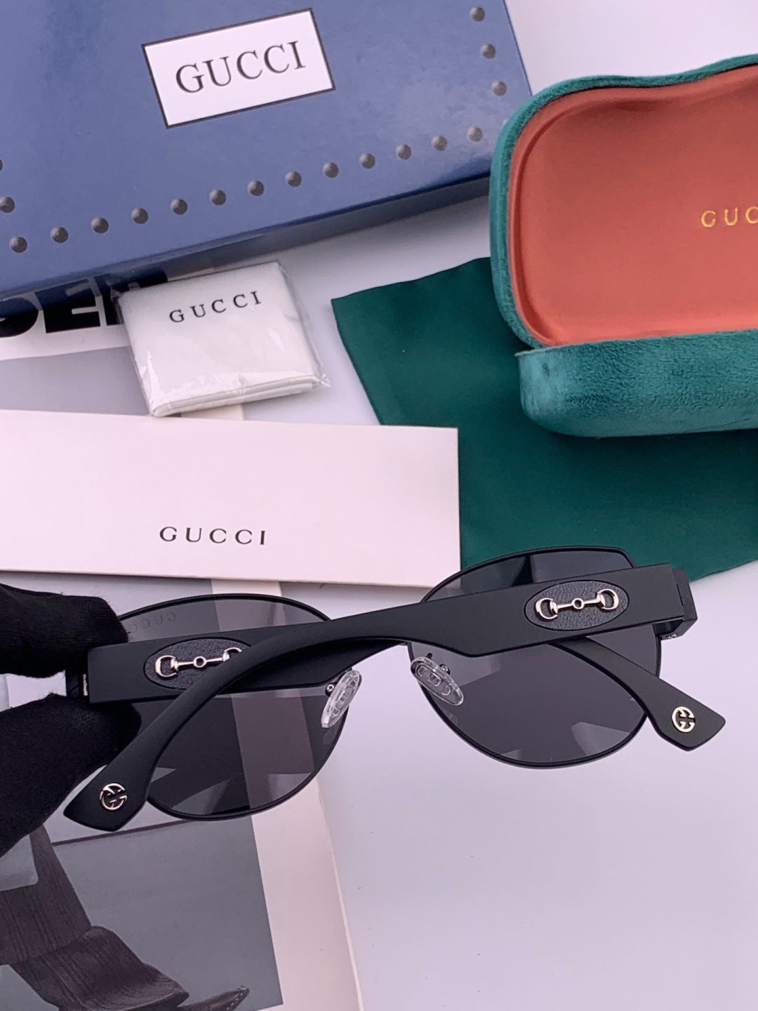 Gucci G1379 Metal Square Gold Lens Sunglasses for Men & Women - 382027 - detail image 4