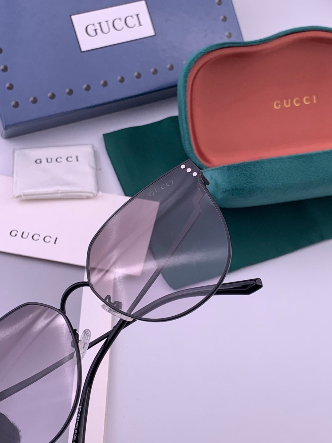 Gucci G3660 Fashion Orange Lens Sunglasses for Men & Women - 382039 - detail image 4