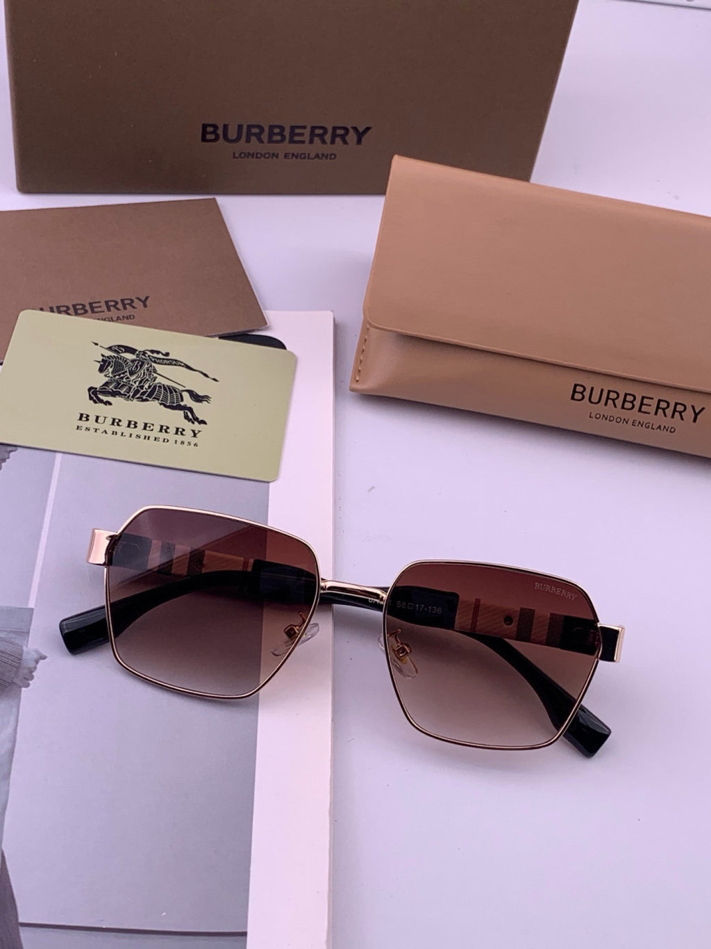 Burberry 101 Aviator Purple Lens Sunglasses for Men - 399088 - detail image 6