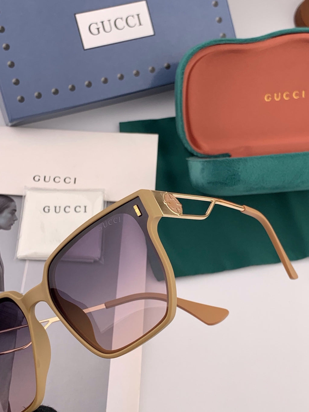 Gucci G9294 Polarized Square Red Lens Sunglasses for Men & Women - 398379 - detail image 2