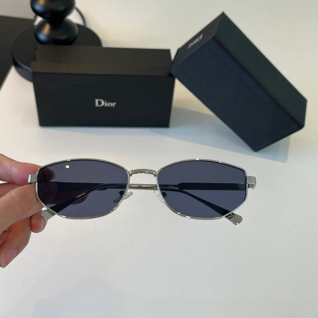 Dior Fashion Silver Lens Sunglasses for Women - detail image 5
