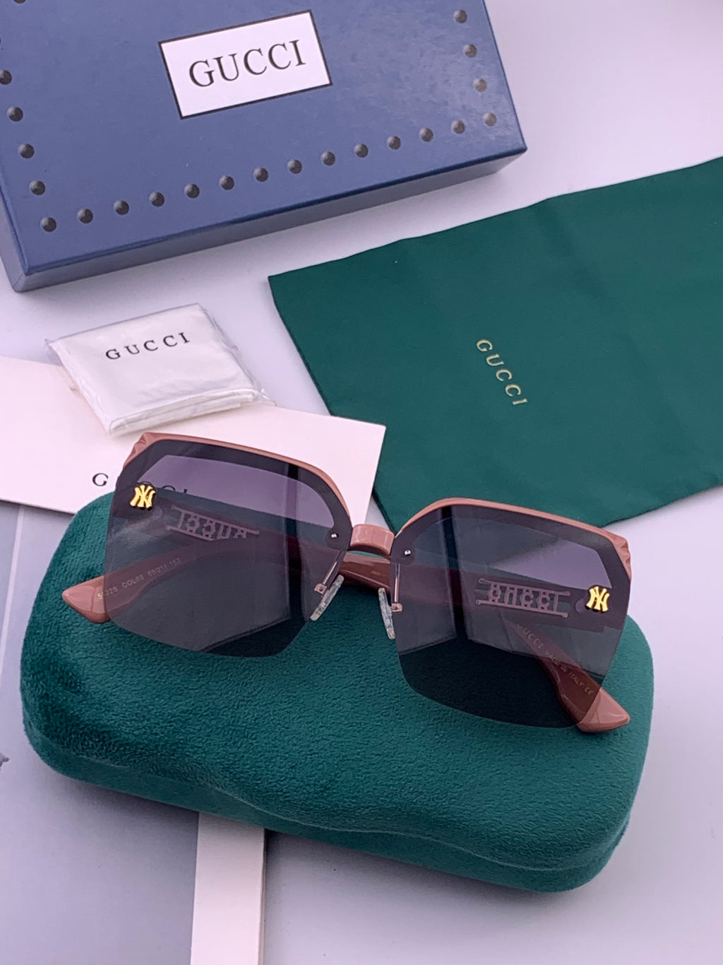 Gucci 2592 Polarized Square Gold Lens Sunglasses for Men & Women - 398274 - detail image 7