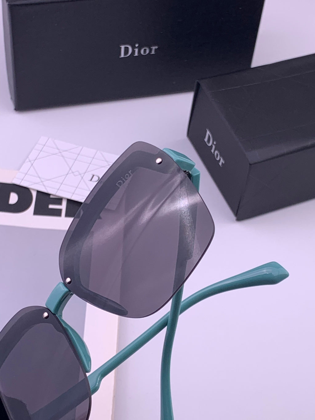 Dior D2130 Polarized Metal Fashion Gold Lens Sunglasses for Women - 398752 - detail image 3