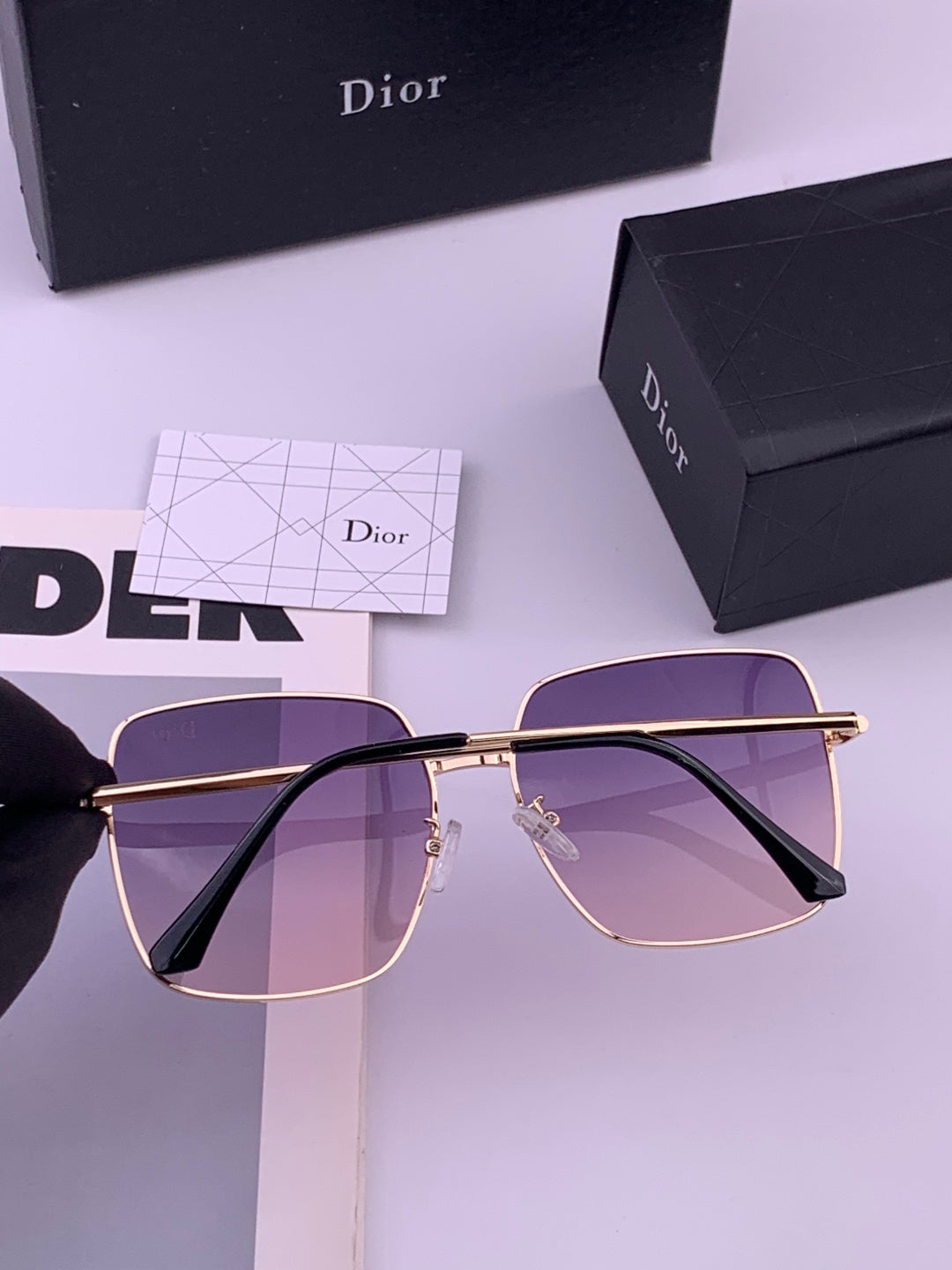 Dior D5813 Polarized Square Black Lens Sunglasses for Men & Women - 398754 - detail image 4