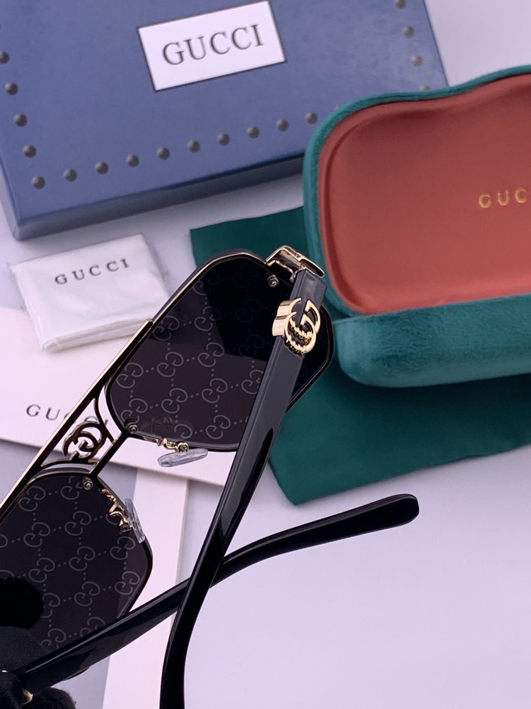Gucci G21746 Aviator Black Lens Sunglasses for Men & Women - 398330 - detail image 6