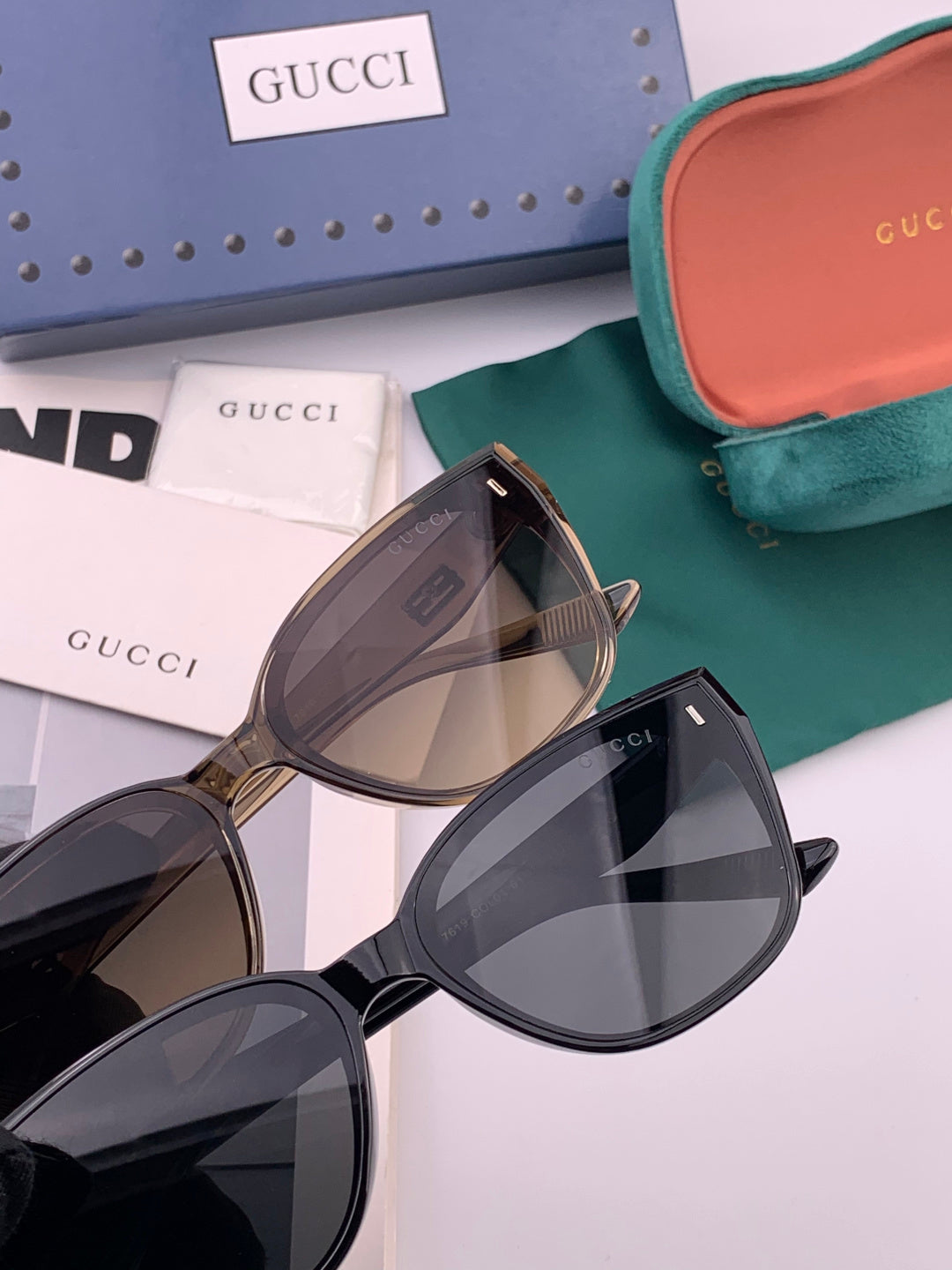 Gucci G9761 Polarized Square Black Lens Sunglasses for Men & Women - 398321 - detail image 3