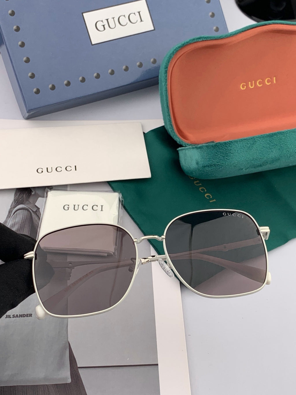 Gucci G2322 Polarized Round Red Lens Sunglasses for Men & Women - 398324 - detail image 2