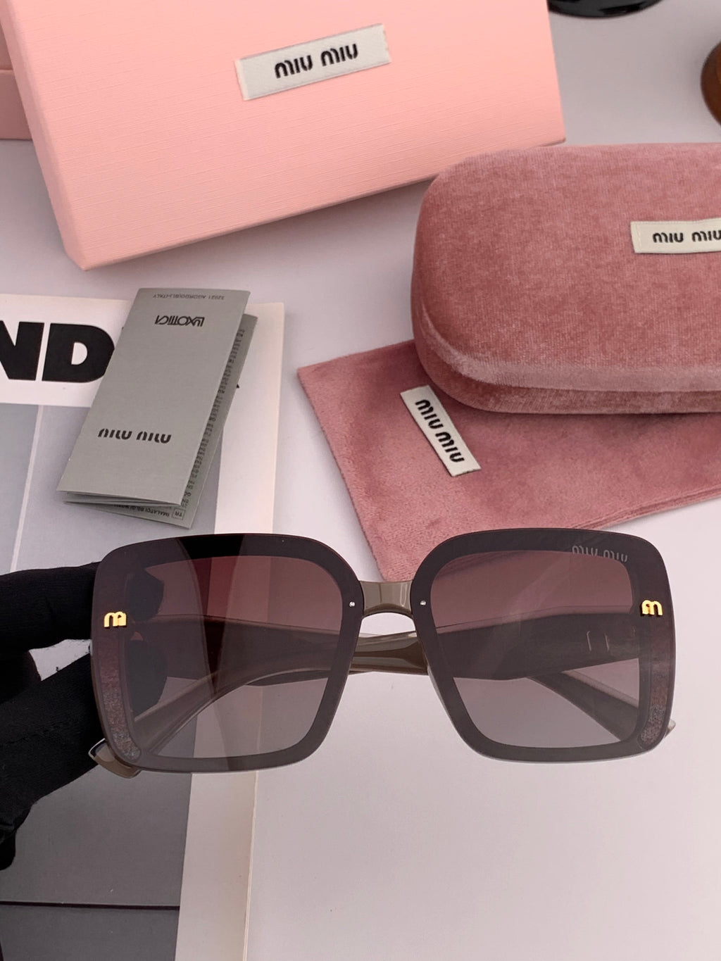 Miu Miu M5550 Fashion Black Lens Sunglasses for Men & Women - 416267 - detail image 6