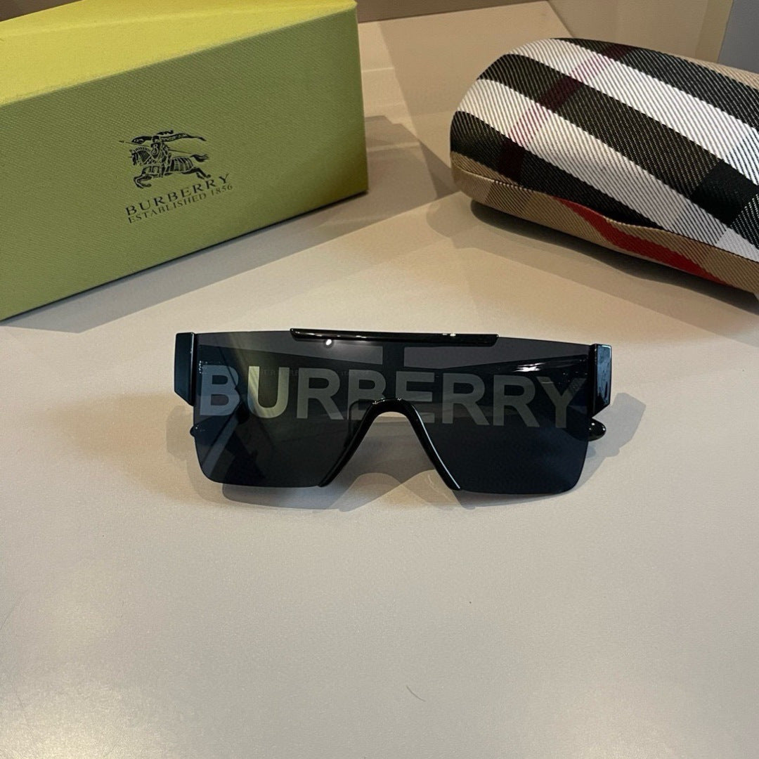 Burberry Fashion Gold Lens Sunglasses for Men & Women - 432450 - detail image 3
