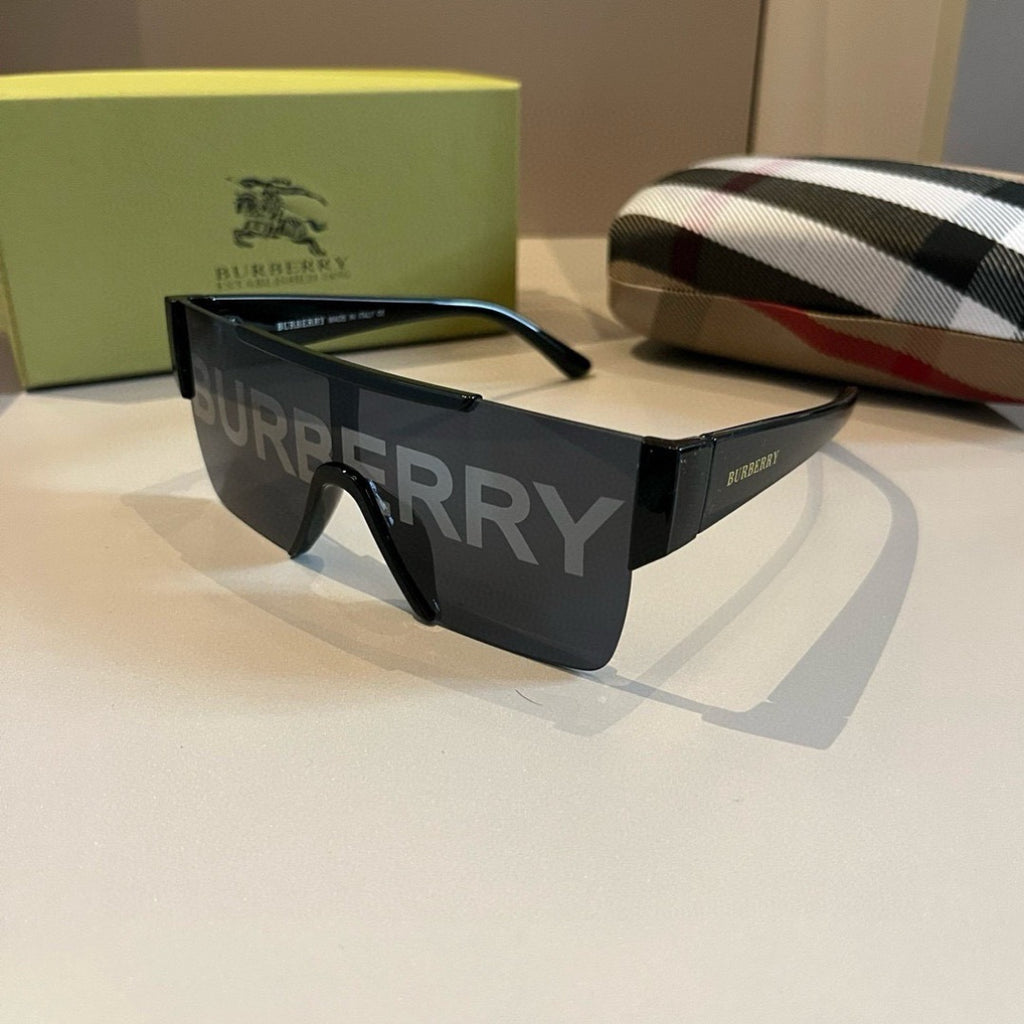 Burberry Fashion Gold Lens Sunglasses for Men & Women - 432450 - detail image 2