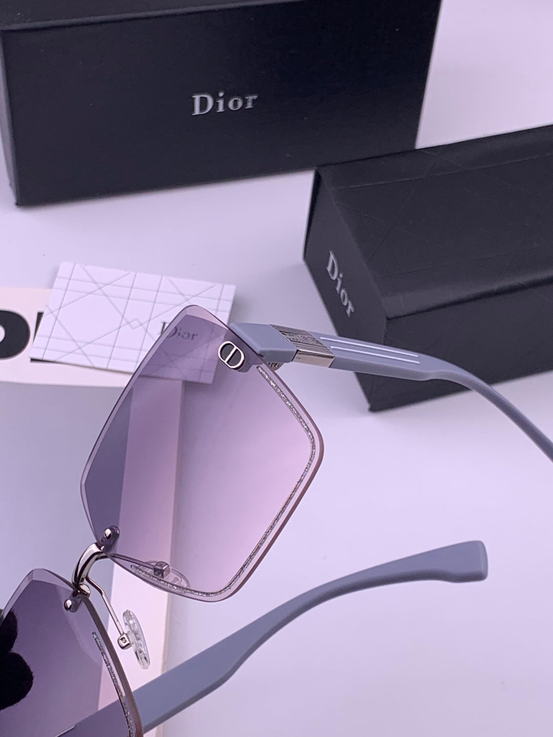 Dior D7771 Square Gold Lens Sunglasses for Men & Women - 415524 - detail image 3