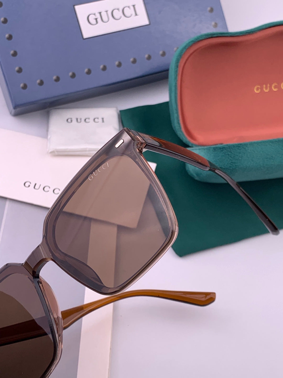 Gucci G4364 Polarized Square Gold Lens Sunglasses for Men & Women - detail image 4