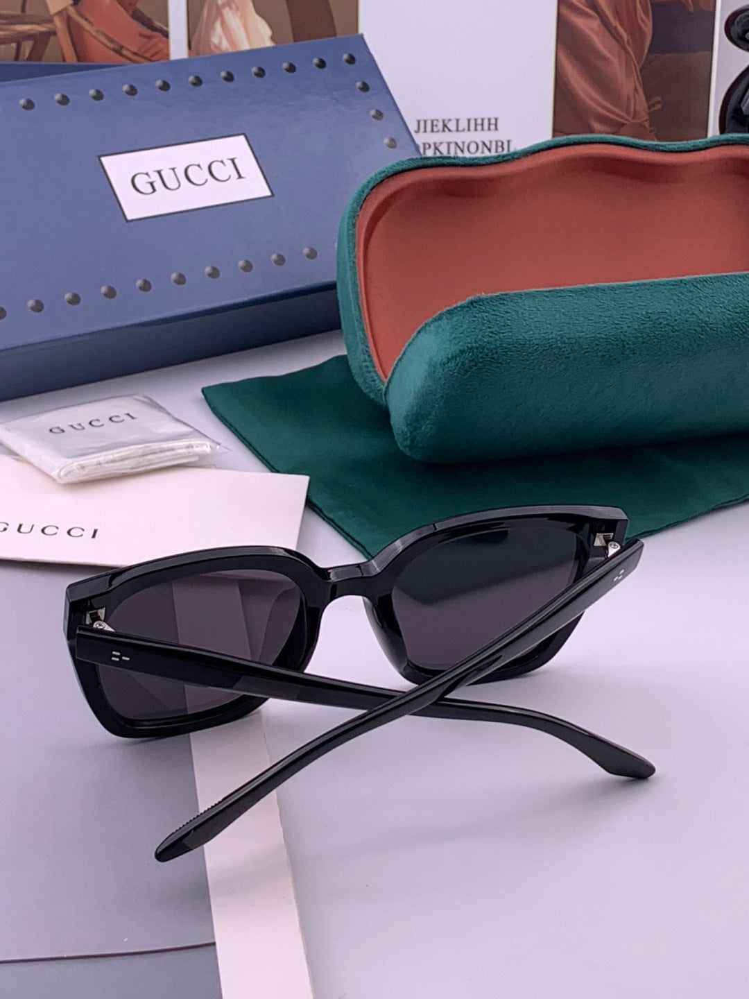 Gucci G07726 Polarized Square Black Lens Sunglasses for Men & Women - detail image 6