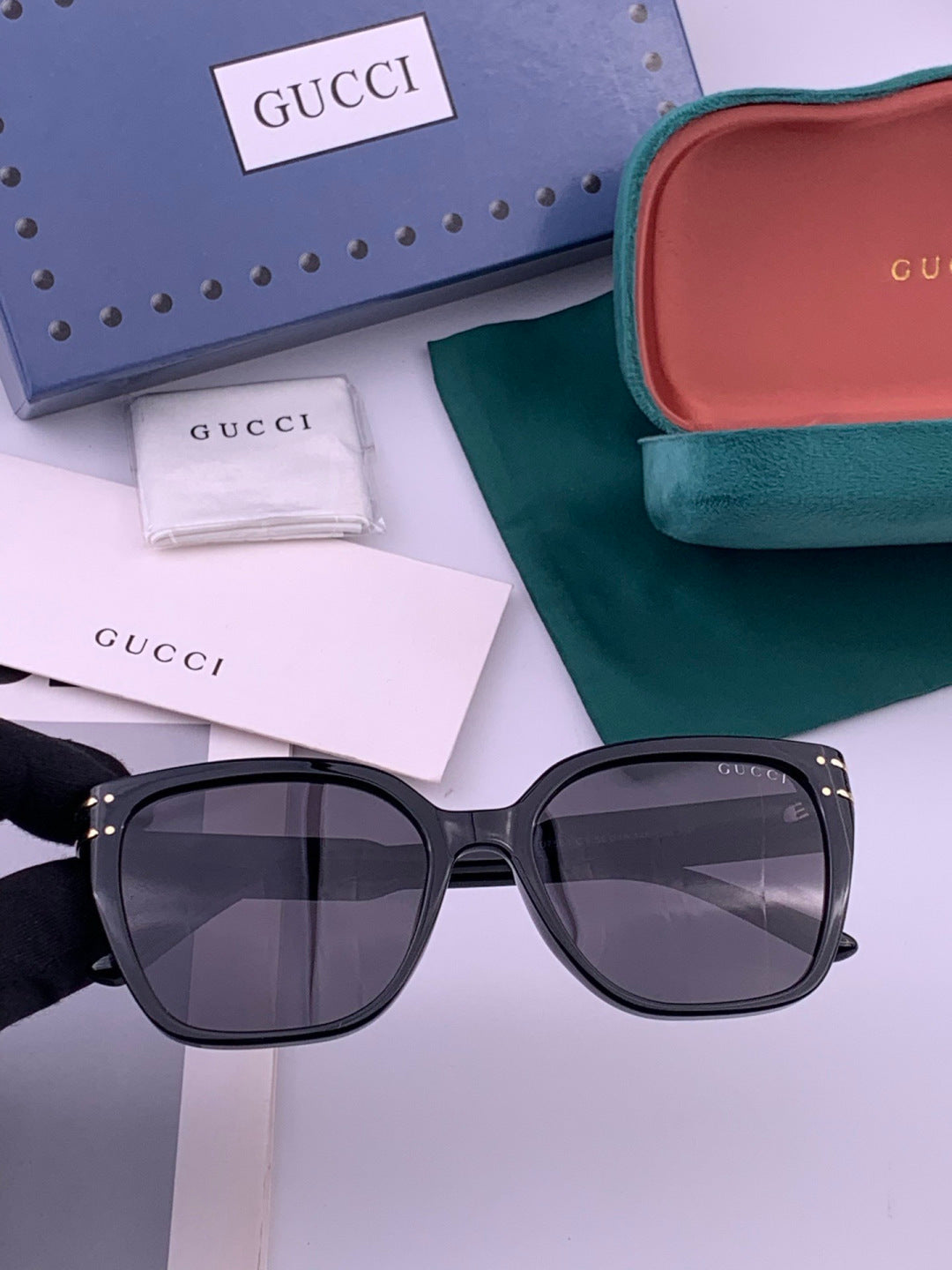 Gucci G0756 Polarized Square Black Lens Sunglasses for Men & Women - 415125