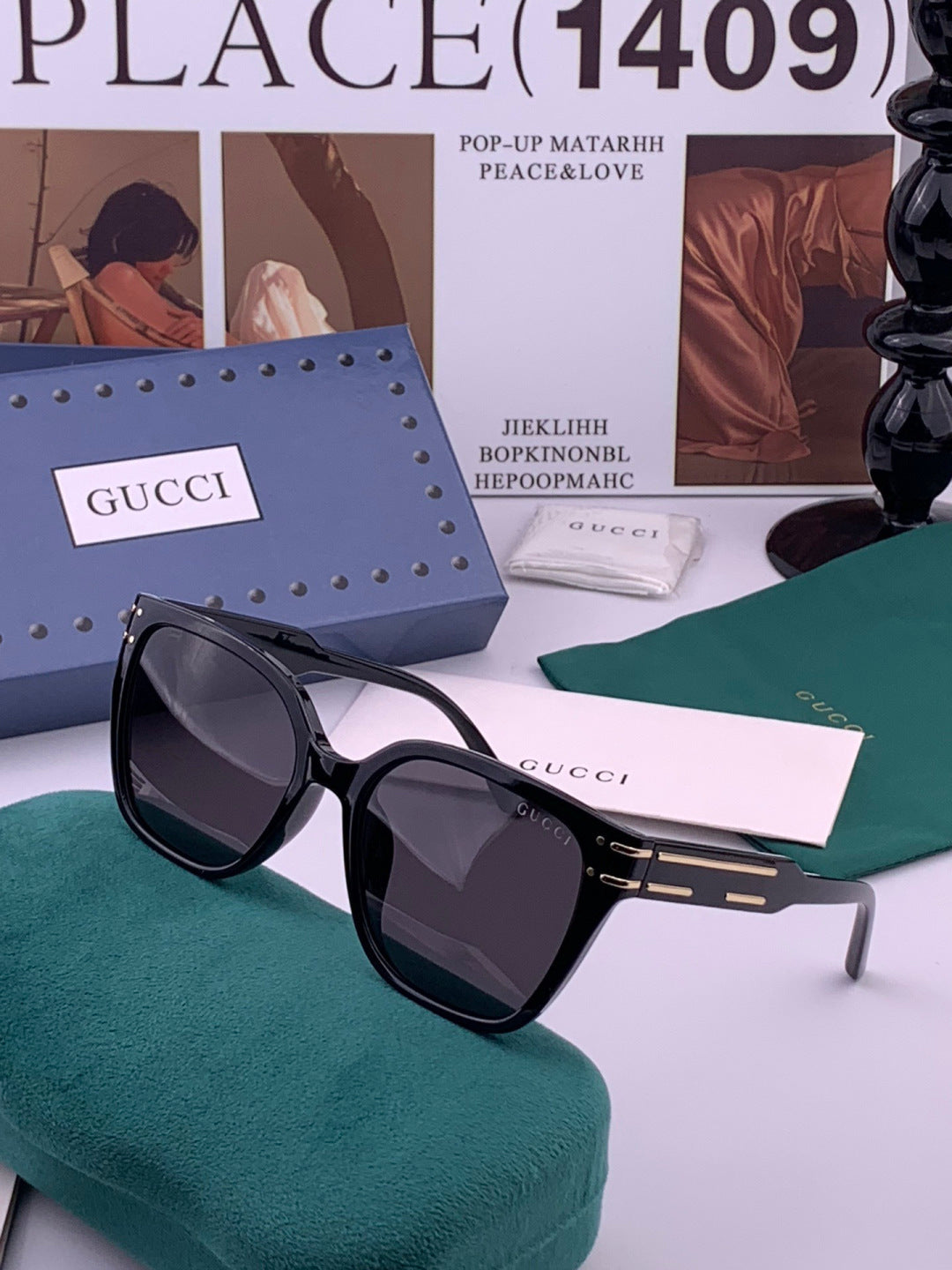 Gucci G0756 Polarized Square Black Lens Sunglasses for Men & Women - 415125 - detail image 2