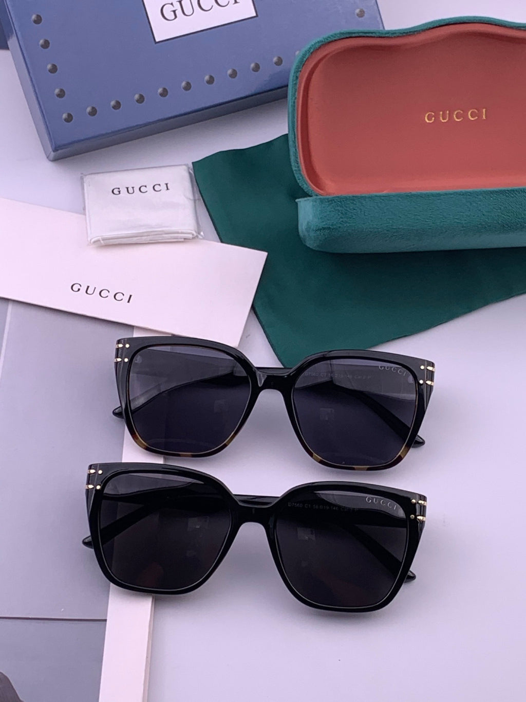 Gucci G0756 Polarized Square Black Lens Sunglasses for Men & Women - detail image 8