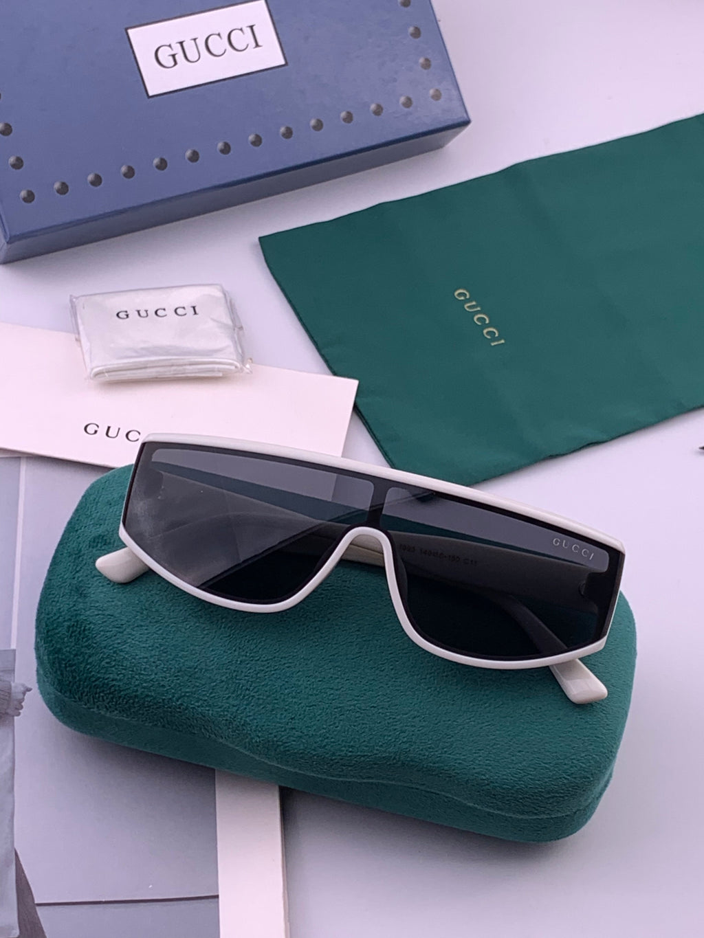 Gucci G3109 Fashion Black Lens Sunglasses for Men & Women - detail image 7
