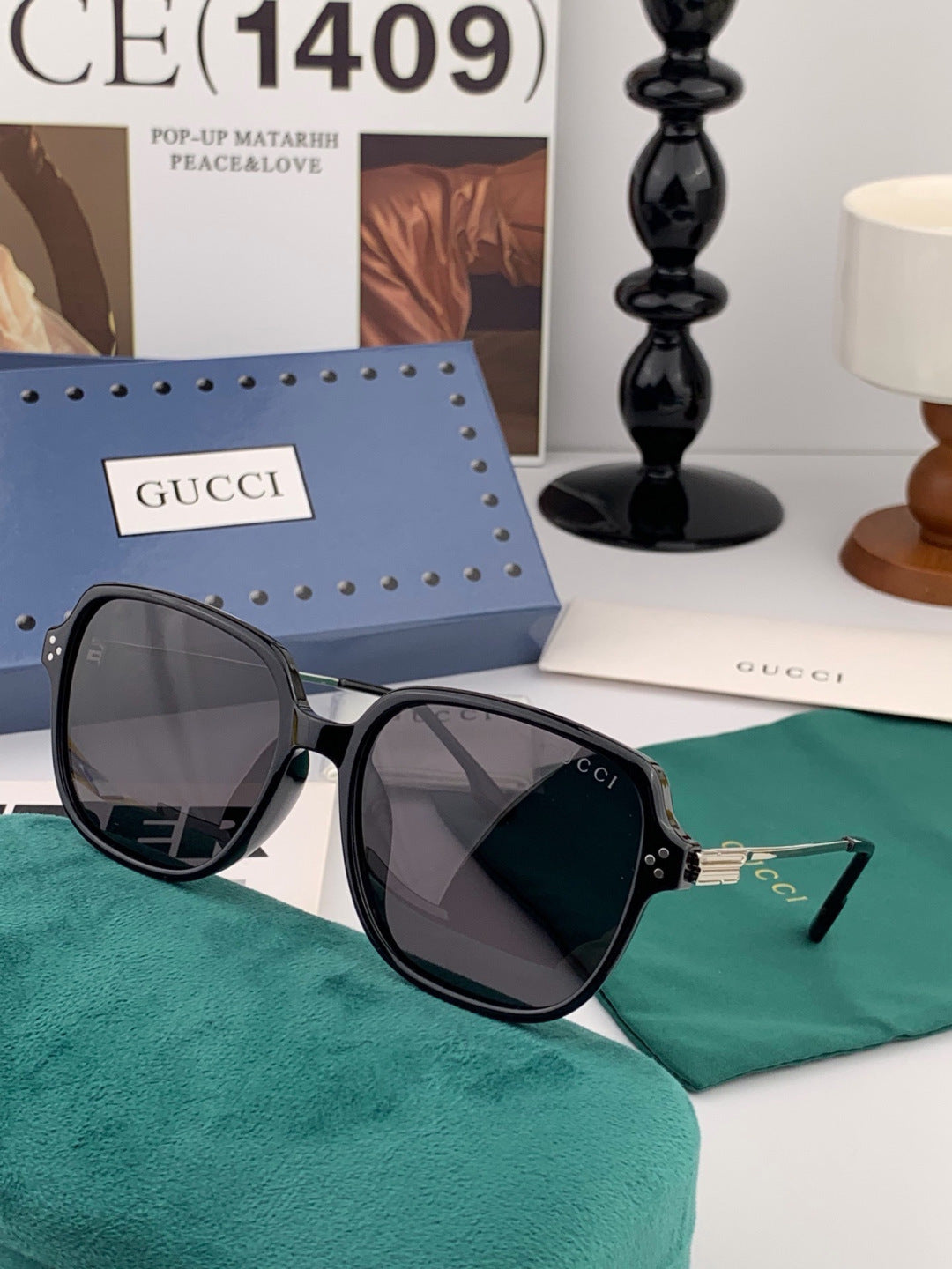 Gucci G25504 Polarized Square Red Lens Sunglasses for Women - detail image 2
